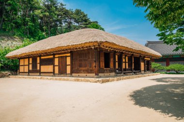 Thatched çatı ev Chuncheon, Kore