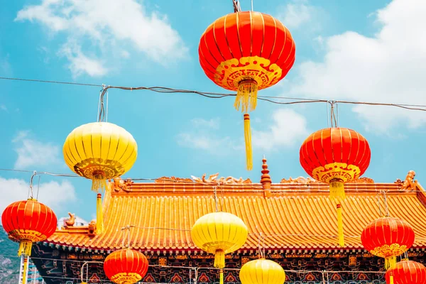 Lanterns at Wong Tai Sin Temple in Hong kong — Stock Photo, Image