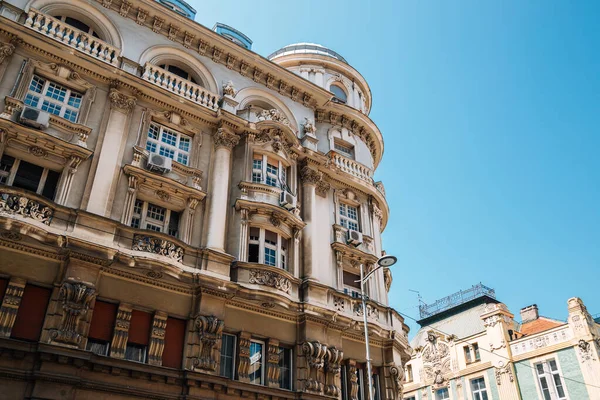 Prédio da cidade velha em Belgrado, Sérvia — Fotografia de Stock