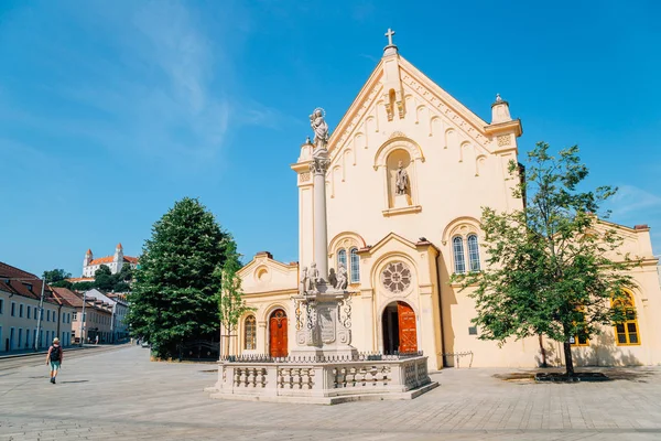 Igreja de Santo Estêvão Rei em Bratislava, Eslováquia — Fotografia de Stock