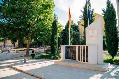 Mostar, Bosna-Hersek - 8 Temmuz 2019: İspanya Meydanı