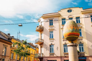 Vilnius, Litvanya - 9 Ağustos 2019: Easter Margutis heykeli