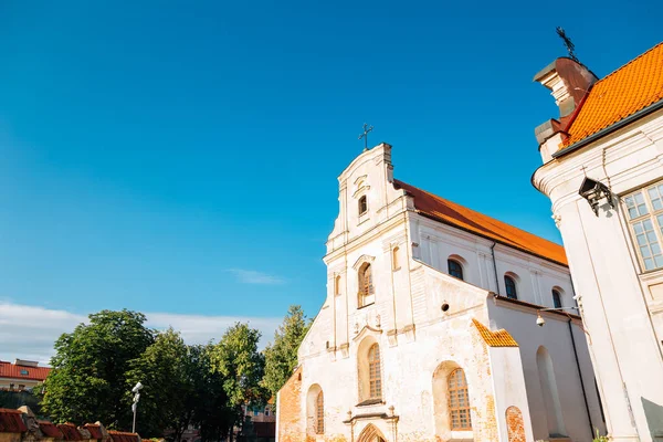 Iglesia de Nuestra Señora de la Asunción en Vilna, Lituania — Foto de Stock