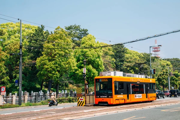 Matsuyama Japon Avril 2019 Tram Urbain Aux Arbres Verts — Photo