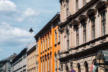 Budapeşte, Macaristan 'daki ortaçağ eski evleri