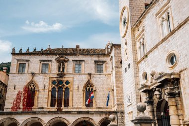 Hırvatistan 'ın Dubrovnik kentindeki ortaçağ Sponza Sarayı