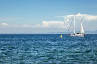 Slovenya 'nın Piran kentinde Adriyatik deniz ve yatı