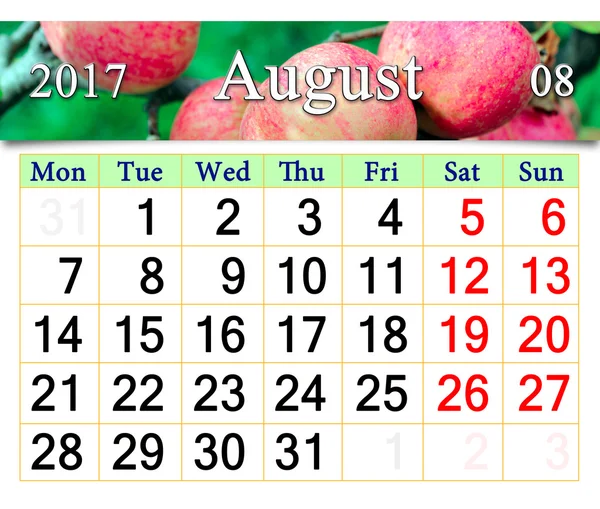 Calendar for August 2017 year with apples — Stock Photo, Image