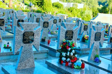 Ukrayna kurbanları, siyasi baskılar Lychakiv mezarlığı Lviv üzerinde mezarı