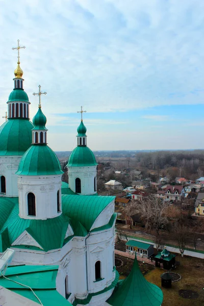 Beautiful church with green domes — Stock Photo, Image