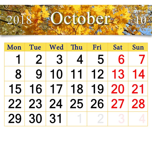 Calendar for October 2018 with yellow leaves — Stock Photo, Image