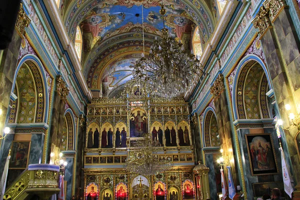 Внутри армянской церкви в Ивано-Франковске — стоковое фото