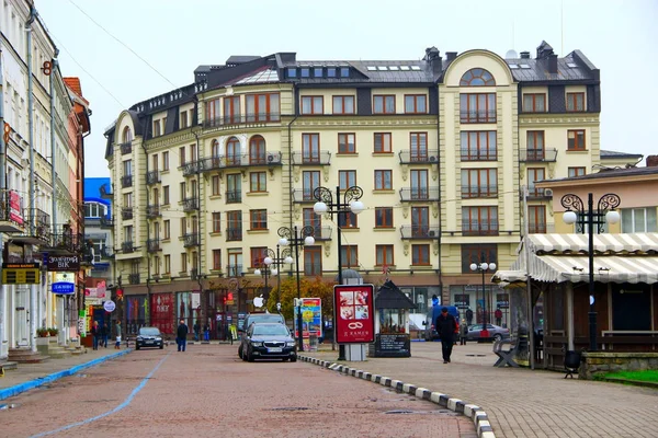 Το κεντρικό τμήμα της πόλης Ιβάνο-Φρανκίβσκ — Φωτογραφία Αρχείου