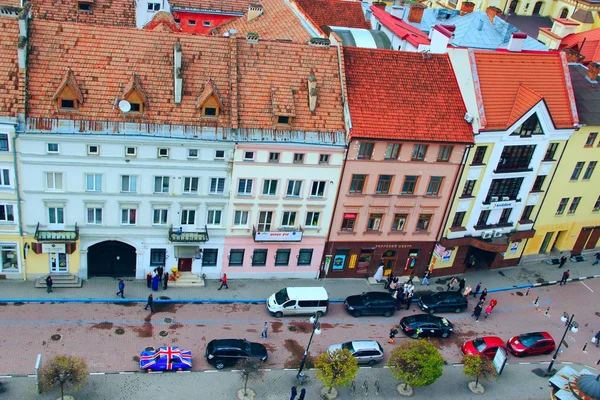 Ivano-Frankivsk da una vista a volo d'uccello con nuvole scure fino — Foto Stock