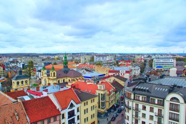 Ivano-Frankivsk için bir kuş bakışı görüntülemek