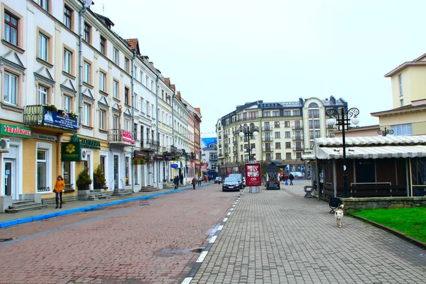 Cidade europeia Ivano-Frankivsk Ucrânia Ocidental — Fotografia de Stock