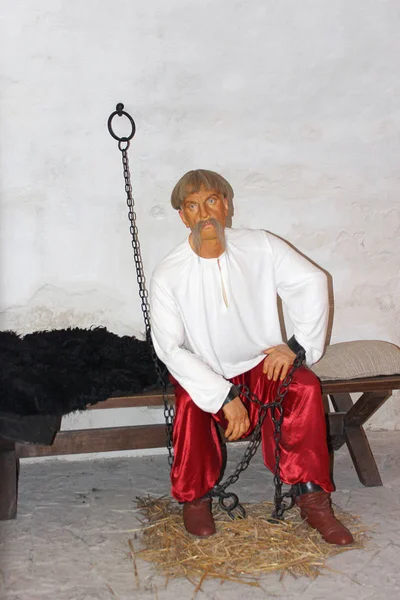 Figure of prisoner made of wax in House-museum of General Judge Kochubey in Baturyn — Stock Photo, Image