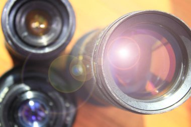 Fotoğraf lens. Modern kamera mercekleri yansımaları ile. Yansımaları ile modern kamera lensler