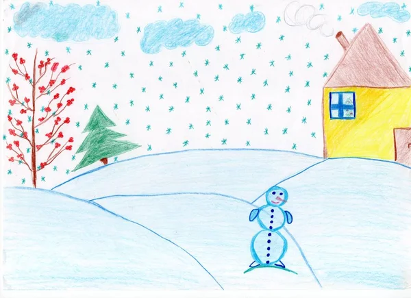 Kolorowy rysunek domu i bałwana stojącego na zaśnieżonych wzgórzach. Krajobraz zimowy — Zdjęcie stockowe