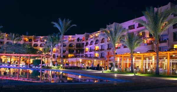 Bright lights of resort hotel in Hurghada. Traveling concept — Stock Photo, Image
