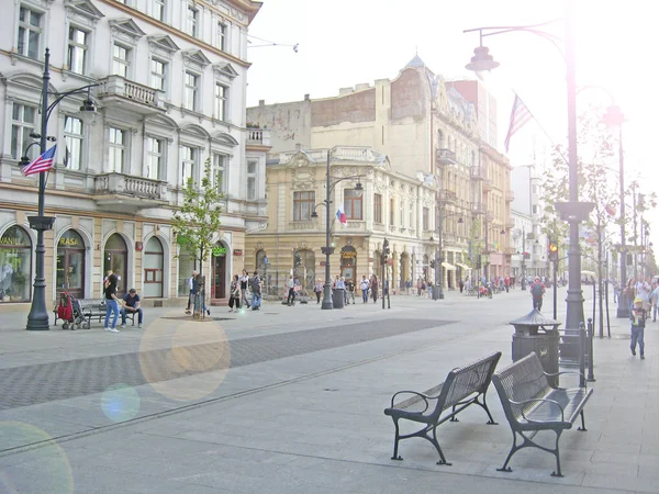 Лодзь Польша Июля 2019 Городская Жизнь Лодзи Занятое Движение Улицах — стоковое фото