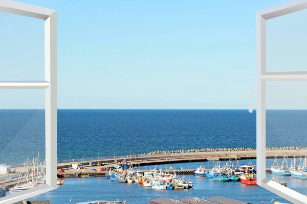 Janela Aberta Com Vista Para Porto Cidade Panorama Marinho Com — Fotografia de Stock