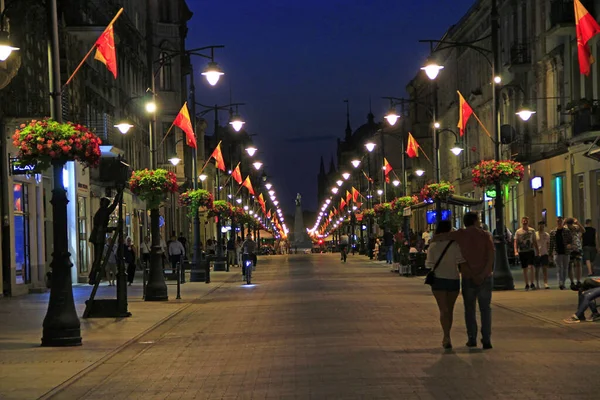 Lodž Polsko Července 2019 Centrální Ulice Lodz Piotrkowska Večer Hlavní — Stock fotografie