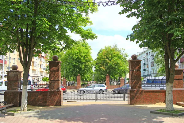 Gomel Belarus May 2018 Exit Park Gomel Shady Park City — Zdjęcie stockowe