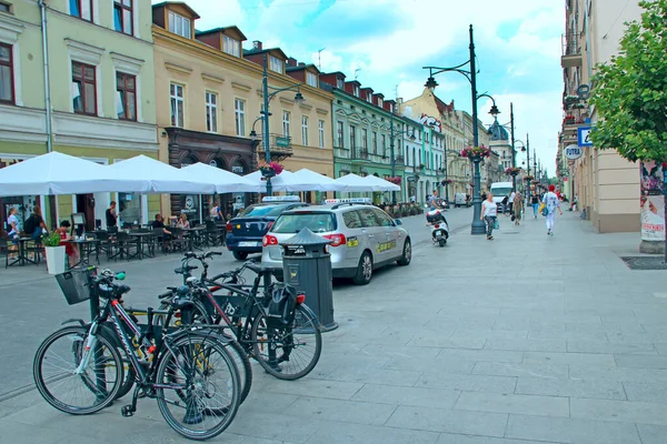 Lodz Polen August 2019 Udsigt Byen Gade Med Mange Cykler - Stock-foto