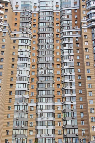 Kiev Ucrania Marzo 2019 Edificio Apartamentos Vista Bloques Modernos Varios — Foto de Stock