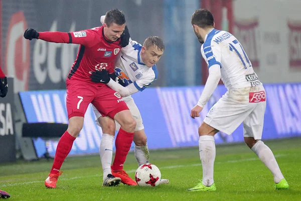 Football: Piast Gliwice - Lech Poznan — ストック写真