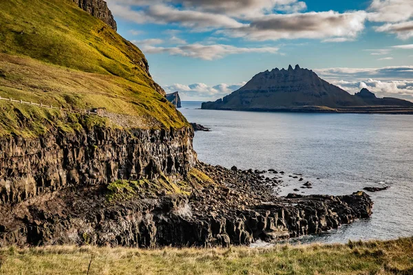 Faroe Adaları 'nın güzel manzarası
