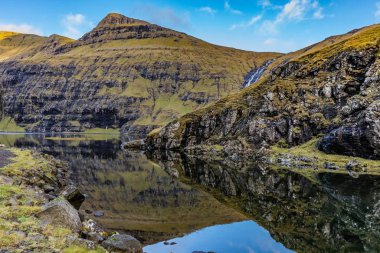 Ut a Lonna - Streymoy 'daki Saksun köyünden gelen yol.