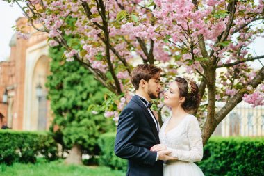 Park kiraz çiçeği Gelin Damat Düğün