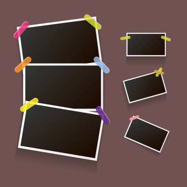 Vintage fotoğraf çerçevesi ile izole kahverengi zemin üzerine gölge kümesi. Fotoğraf için boş alan ile vektör foto gerçekçi örnekler.