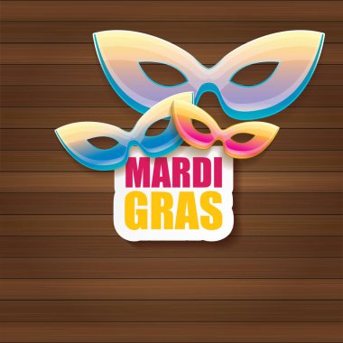 Yeni orleans mardi gras Karnavalı etiket maskesi ve ahşap duvar arka plan üzerinde metin ile vektör. vektör mardi gras partisi veya yağ Salı poster tasarım şablonu