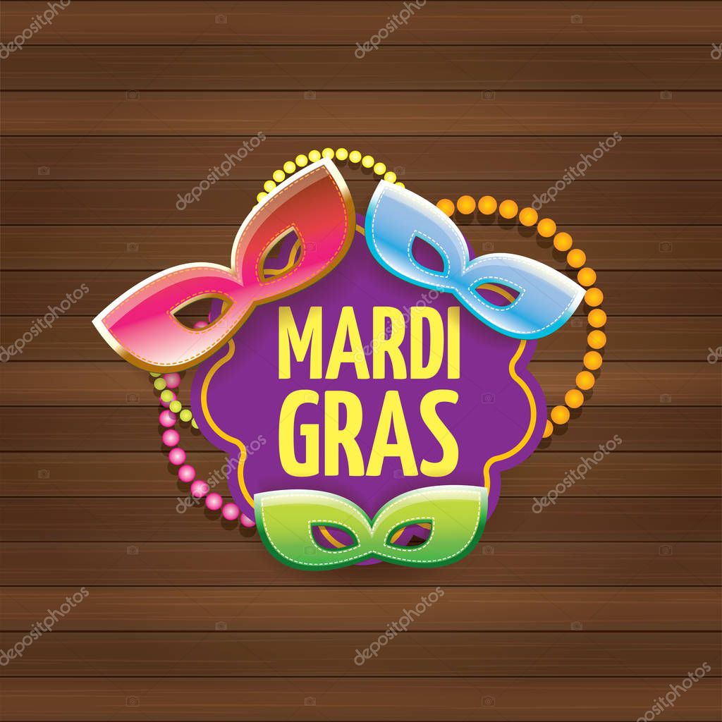 Vector new orleans mardi gras carnival label with mask and text on wooden wall background. vector mardi gras party or fat tuesday poster design template with space for text