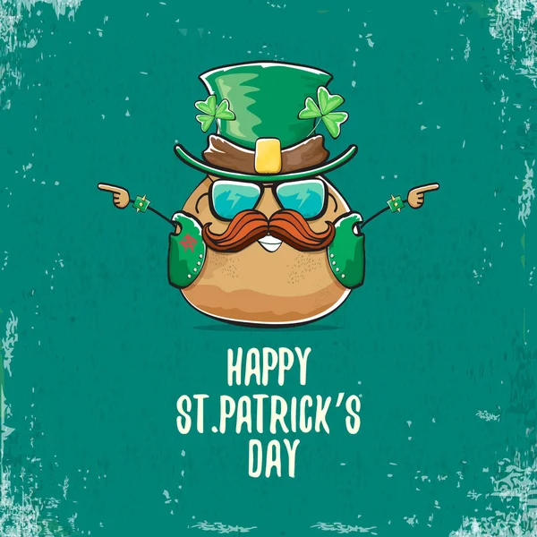 Ευτυχισμένος άγιος Patricks ημέρα ευχετήρια κάρτα με funky leprechaun ροκ σταρ χαρακτήρα πατάτας με πράσινο particks καπέλο απομονώνονται σε τυρκουάζ φόντο. Ροκ ν ρολ hipster λαχανικών funky χαρακτήρα — Διανυσματικό Αρχείο