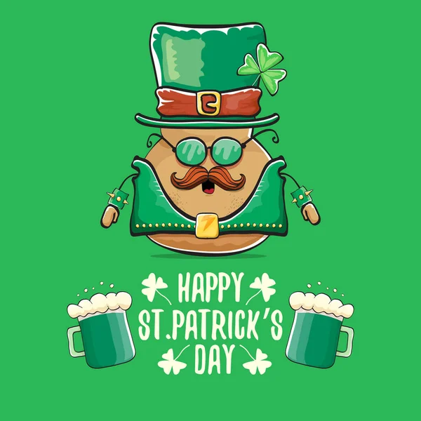 Joyeux saint patricks jour carte de vœux avec funky leprechaun rock star caractère de pomme de terre avec des particules vertes chapeau et bière isolé sur fond vert. Rock n roll hipster légume caractère funky — Image vectorielle