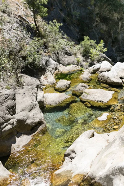 Hermoso río de montaña —  Fotos de Stock