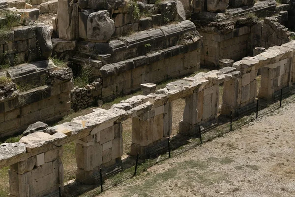 Paredes de pedra de anfiteatro lício em Myra, na Turquia — Fotografia de Stock