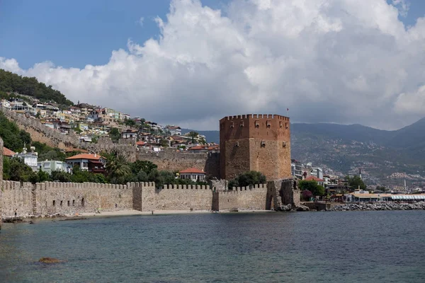 Seascape Red Tower Castle Wall Alanya Shot Cloudy Day — Stock Photo, Image