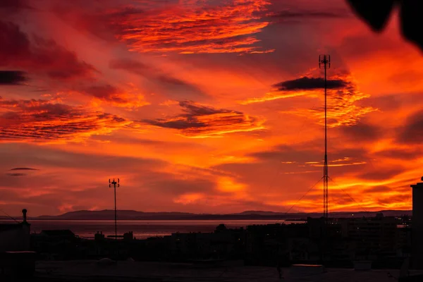 Ένα Κόκκινο Ηλιοβασίλεμα Αίματος Που Λαμβάνονται Από Marbella Της Ακτής — Φωτογραφία Αρχείου