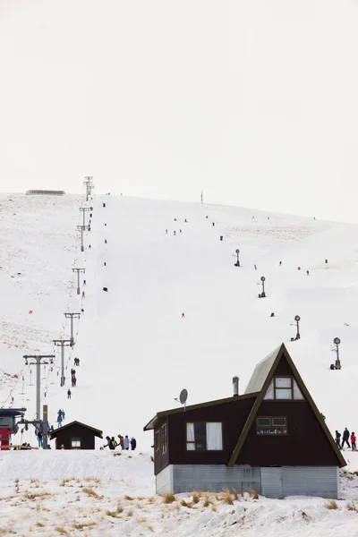 Área de esqui de Roundhill perto do Lago Tekapo — Fotografia de Stock