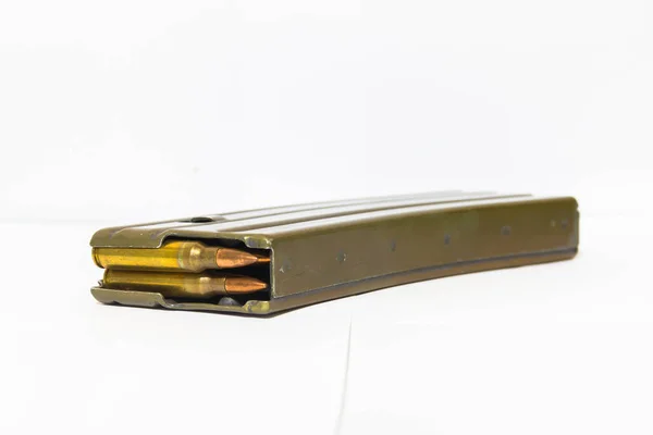Boyutları 5.56 mm tüfek mermi dergisi — Stok fotoğraf