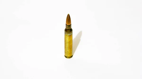 Boyutları 5.56 mm tüfek mermi. — Stok fotoğraf