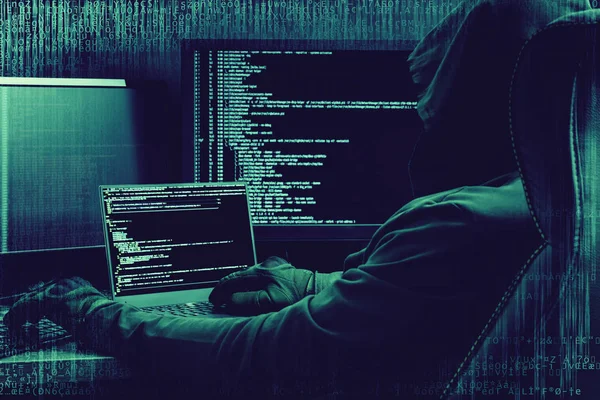 Internet criminaliteit concept. Hacker bezig met een code op donkere digitale achtergrond met digitale interface rond. — Stockfoto