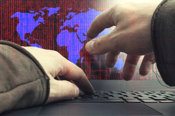 Internet cyber crime concept. Gevaarlijke hacker gehackt en gecodeerd de wereld. — Stockfoto
