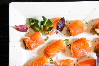 Somon kanepe yemek Hizmetleri