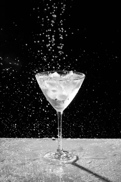 Black and white water drops and sprinkles — Stock Photo, Image